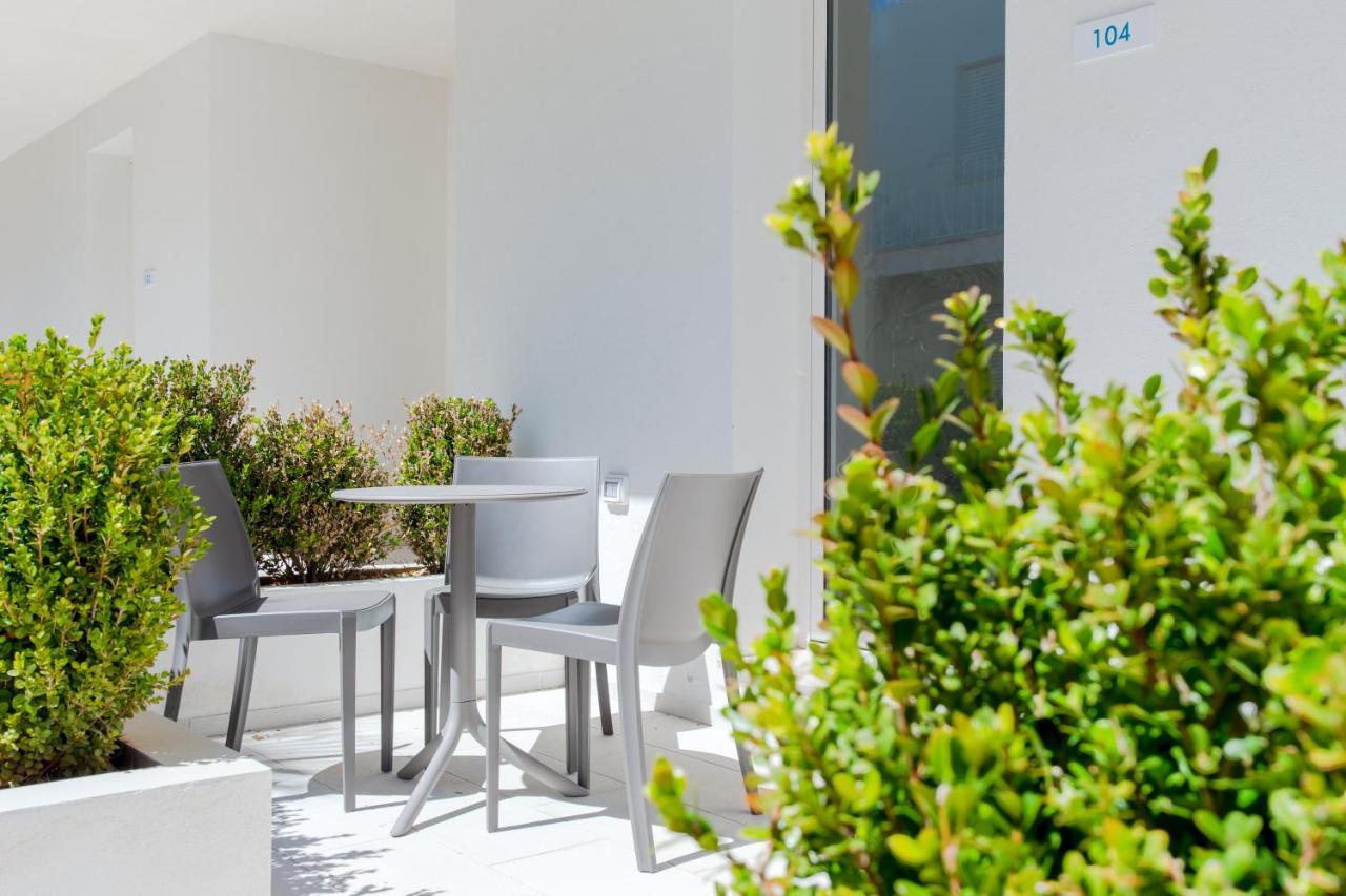 Smart Hotel Ugento Torre San Giovanni Ugento Bagian luar foto