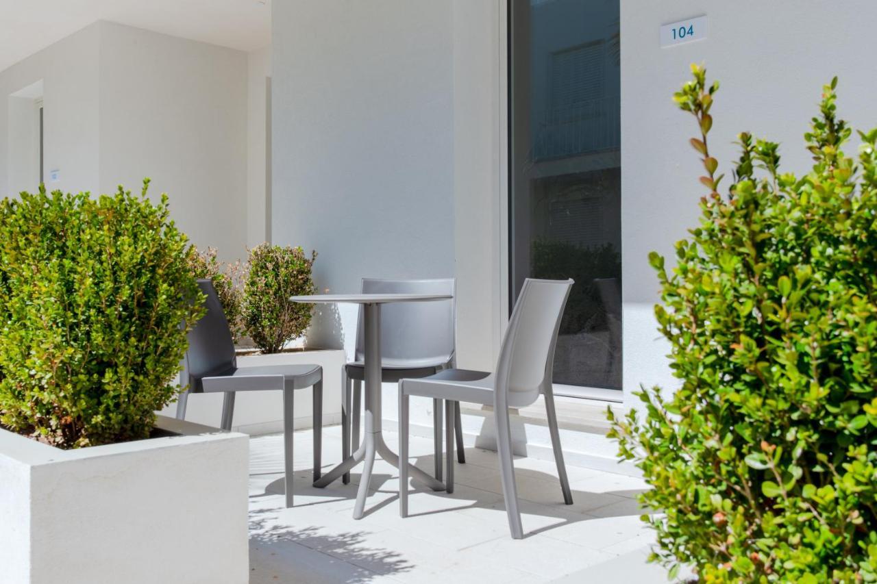 Smart Hotel Ugento Torre San Giovanni Ugento Bagian luar foto