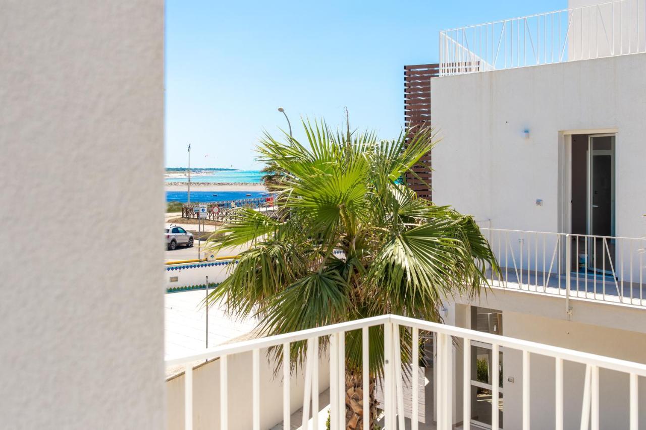 Smart Hotel Ugento Torre San Giovanni Ugento Bagian luar foto