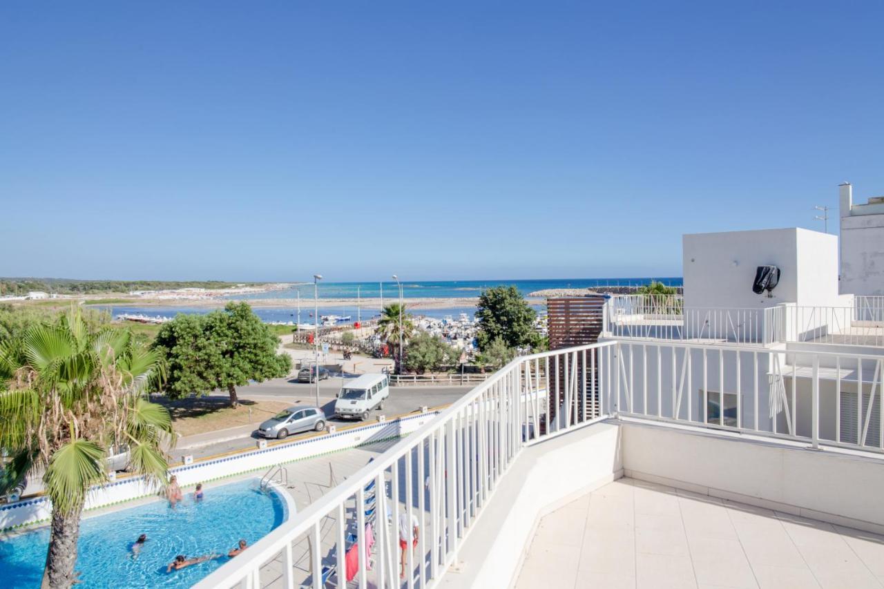 Smart Hotel Ugento Torre San Giovanni Ugento Bagian luar foto